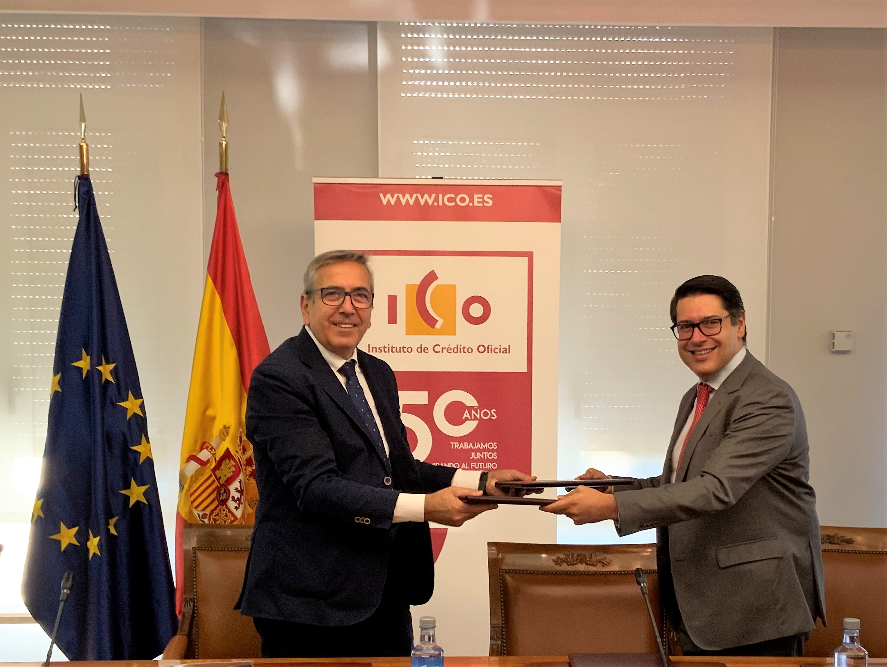 Foto firma EIB e ICO