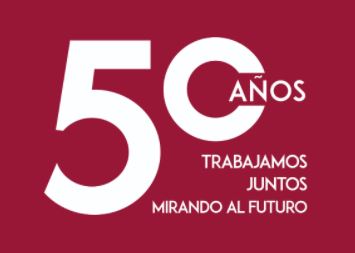 Logo 50 años trabajamos juntos mirando al futuro